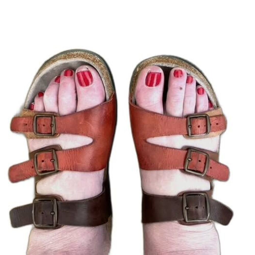 Tri-Color Genuine Leather Sandals Biorndal Europe 3 straps Sz 9.5 (40)